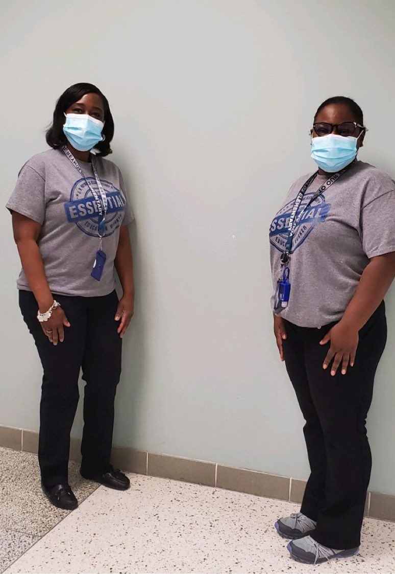 Reynolds_HISD's tweet photo. We’re better together! #SpreadLoveWeek💗 #SweetSouth❤️ @Leigha_Curry7 @lbanks03053016 @JeanitraP @SouthArea_HISD https://t.co/Flf7CzpseT