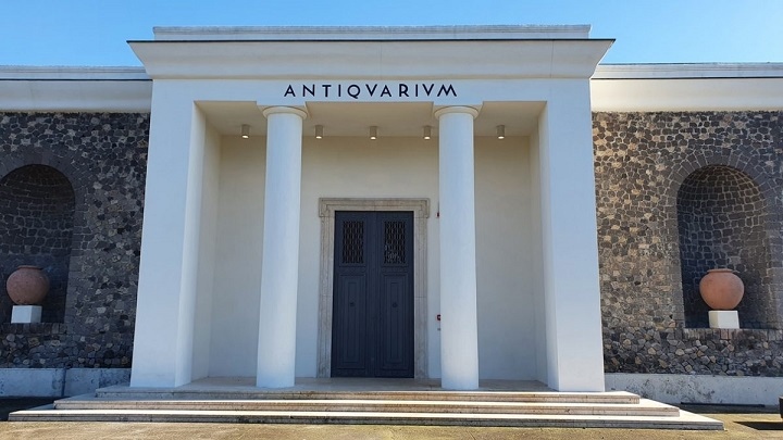 DoFeroli's tweet photo. Itália reabre o Museu de Pompeia depois de 40 anos.
https://t.co/80whp7s1TB
#blogdoferoli #Itália #MuseudePompeia #Pompeia #ReaberturaMuseuPompeia #Turismo #Viagem https://t.co/muKkAiNh6F