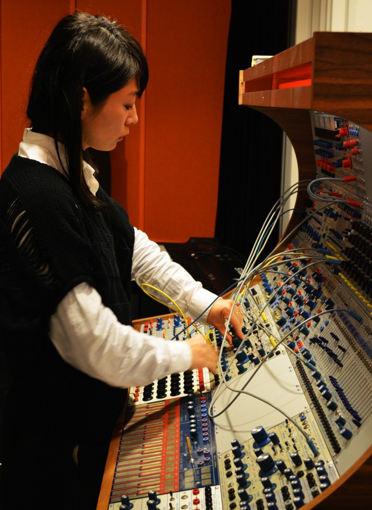 Thread of people posing in front of the Buchla at EMS Stockholm.