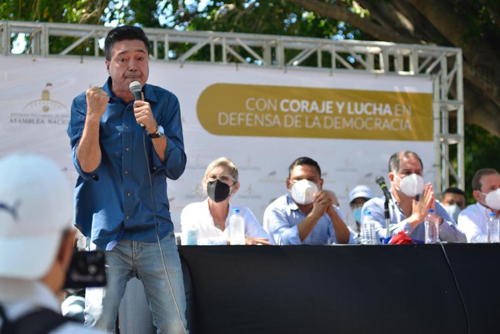 angelalvarezgil's tweet image. A ESTA HORA En #Naguanagua las bendiciones de nuestra virgen de la  Begoña y las brisas del Cerro el Café son aliento para seguir trabajando juntos, gracias organizaciones políticas, sociedad civil, gracias #Naguanagua #Carabobo nos mantenemos firmes hasta lograr la libertad!