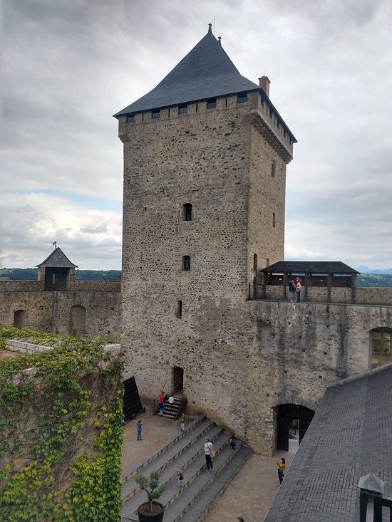 #concourschateauxN2 : 2ème quart de finale, redémarrage :
BRANCION / MAUVEZIN 
Match de 24 h (score actuel : 15/15)
<a href="/saoneetloire/">Saône-et-Loire</a> <a href="/hautespyrenees/">Hautes Pyrénées</a> <a href="/Mauvezin65/">Château de Mauvezin</a> <a href="/HerveMaleyPaul/">@hervemaleypaul.bsky.social</a> <a href="/Guill500/">Guillaume</a> <a href="/MDC4122/">Marie</a> @AgorapolFr <a href="/Antonius215/">Antonius 🏈On the road to Superbowl🏈😍</a> <a href="/gigiann14/">gigiOM</a> @frombergers <a href="/FrancineBlaise1/">Fɾαɳƈιɳҽ 💮💙</a> <a href="/frdriquedujardi/">Frédérique 🇪🇺🆔♈</a>