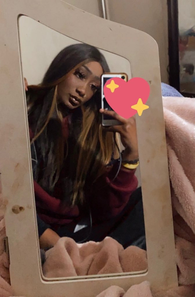 AlaskaIce's tweet photo. ONE more fan on my FREE page until i post something that isn’t FREE 🤤 are you gonna miss out 🪱 ? i’d hope not, link below &amp; in bio 👏🏾 hop on that 

❆ ebonydomme finD brat goddess simp loser humanatm petite walletdrain ❆ https://t.co/wbHQxEOMDP