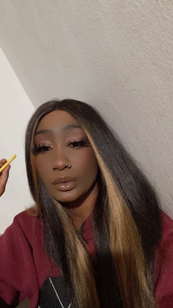 AlaskaIce's tweet photo. ONE more fan on my FREE page until i post something that isn’t FREE 🤤 are you gonna miss out 🪱 ? i’d hope not, link below &amp; in bio 👏🏾 hop on that 

❆ ebonydomme finD brat goddess simp loser humanatm petite walletdrain ❆ https://t.co/wbHQxEOMDP