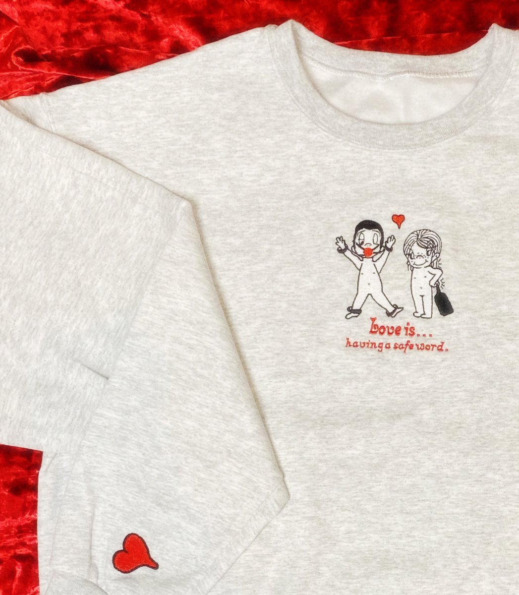 this is one of the pieces @noahneal_ and I worked on ❤️ a lil erotic spin on a classic comic strip.... comes in ash grey or baby pink 🥂 It’s cool to wear a lil heart on your sleeve. also 15% of profit of all sales from our collab are going to planned parenthood. tis the season
