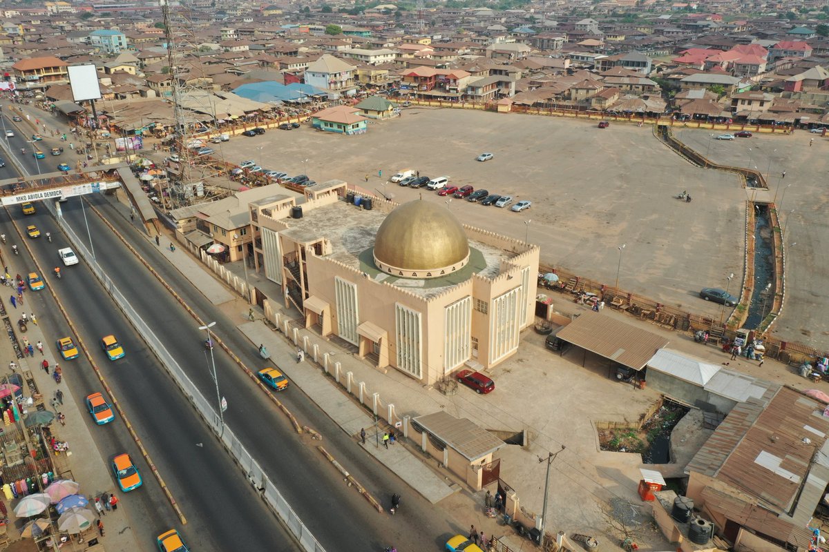 ondo_planner's tweet photo. Akure today......#flyingmydrone https://t.co/3bh7MyXQWs