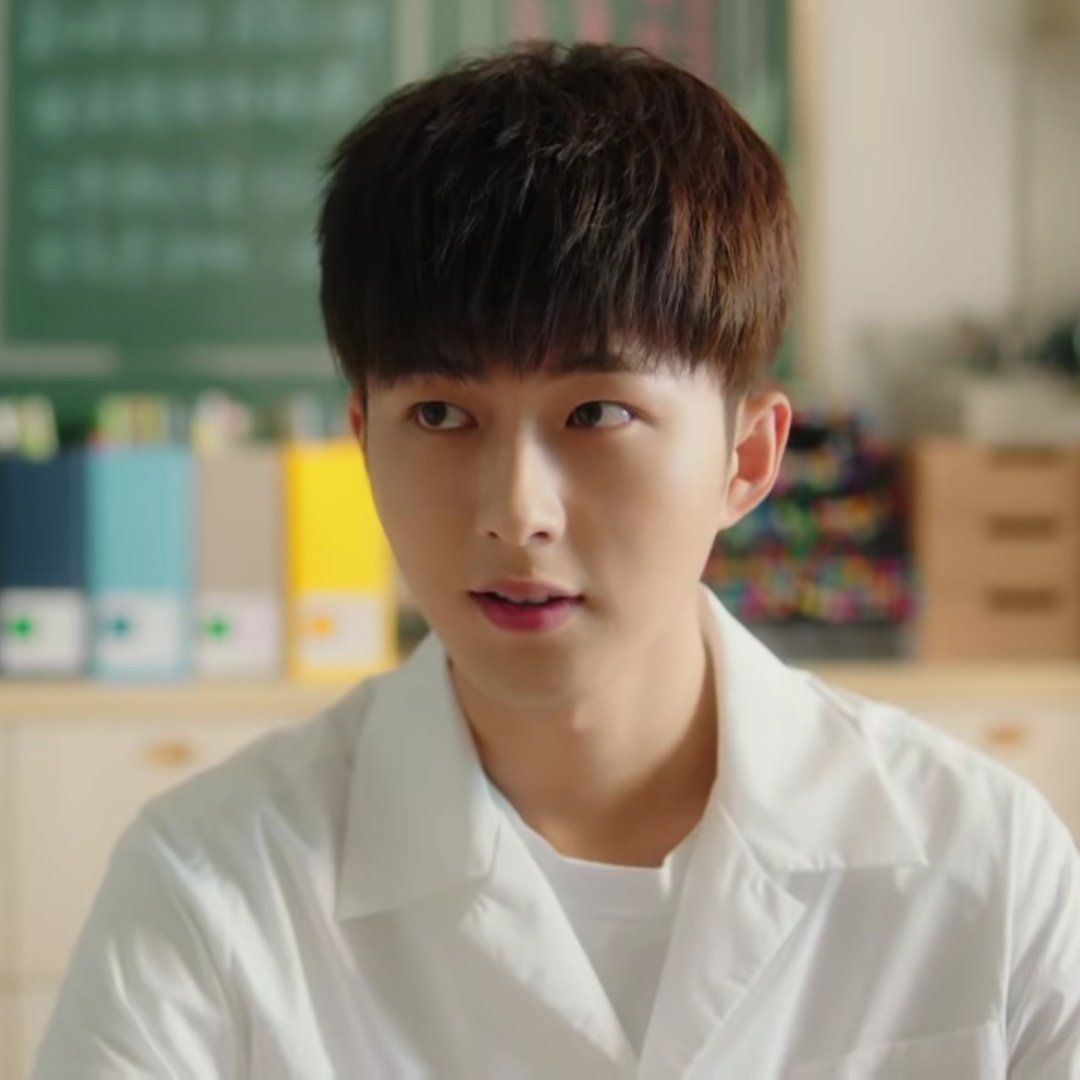 cdramathoughts's tweet photo. How can Li Ge Yang be so handsome in a high school uniform? 😍

#AlwaysHaveAlwaysWill
#AlwaysHaveAlwaysWillEpisode12 https://t.co/QoSQUsrD8M