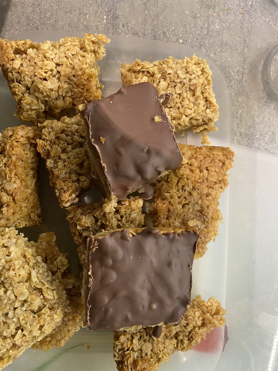 Butter and chocolate flapjacks for well-being day @HawkedonY6