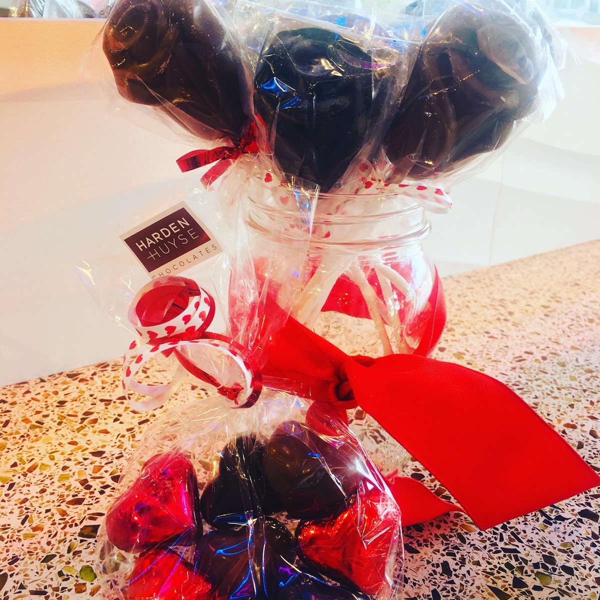 Come share the love this Valentines with our beautiful chocolate roses from #hardenandhuysechocolate or our adorable and delicious packs of chocolate hearts! Treat yo self (or loved one) with the best quality chocolate around!  #handmadechocolate #valentinesdaygift #love