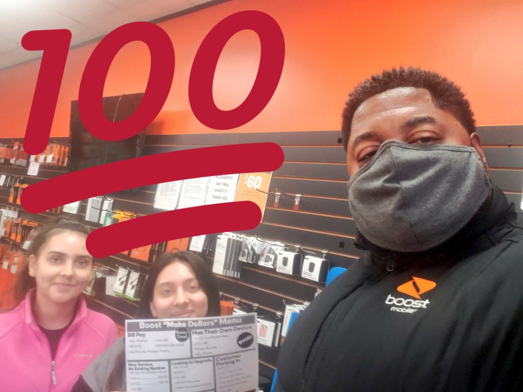 InTouch Albemarle in the building! Reviewing our new Boost Dollar Menu with Celena and Banessa! Let's get it! <a href="/MayeTiffany/">Tiffany Maye</a> @BoostAJP <a href="/HMDISHingBoost/">Henry M</a>
