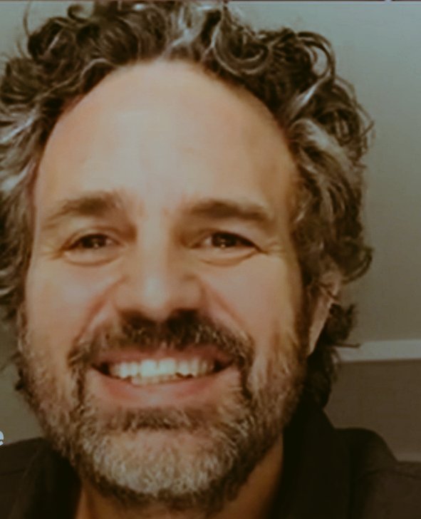 RuffaloTeam's tweet photo. Non aver capito mezza parola di quello che @markruffalo ha detto, ma avere la galleria piena di screenshot della diretta.
Roba da #Ruffalovers
#markruffalo #actor #activism https://t.co/V3IJnrU0uW