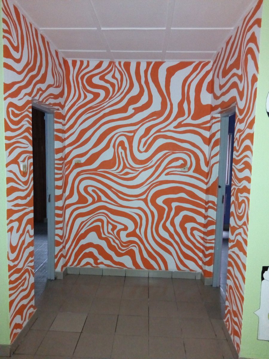 Something I just thought of doing one the wall 
Is it nice do you guys like it ?Tell me if you please