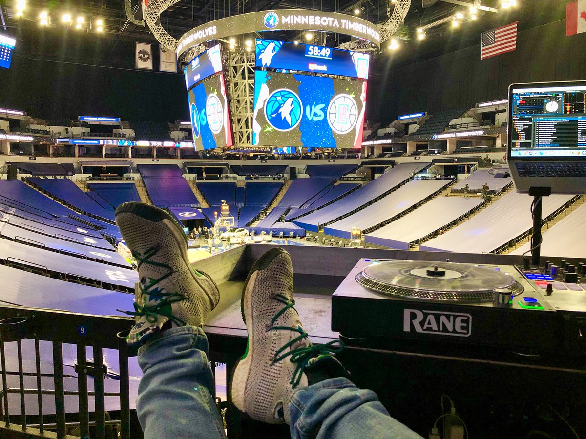 DJMadMardigan's tweet photo. About to rip shhh up at tonight’s @Timberwolves game vs. the @laclippers LESSSS GOOOO!!! 

#RaisedByWolves #GenNOWdjs https://t.co/ILPZGWwz08