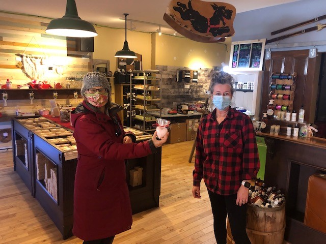 #YGK is back in Green! Our local stores need us! Thanks, Jackie at the 1000 Island Soap Company <a href="/downtownktown/">Downtown Kingston</a> for your gift of a heart!