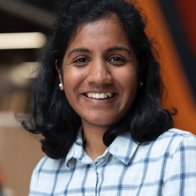 sarahinscience's tweet image. big shout-out to @Charuni_, she&apos;s super cool &amp;amp; my first female #PhD student. she&apos;s working on #marineheatwaves &amp;amp; their links to terrestrial events. You can catch her presentation @ #AMOS2021 @ 5pm today #WomenInScience  @amosupdates