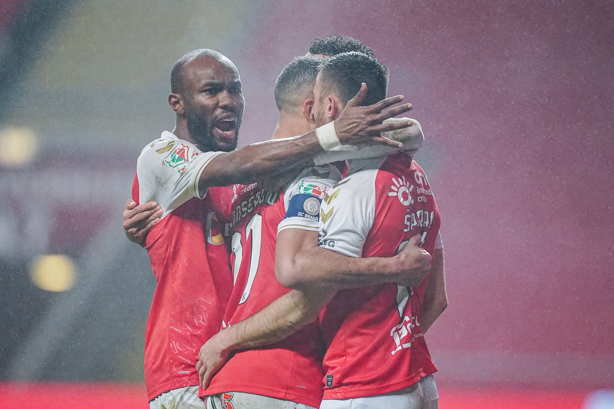SOMOS FAMÍLIA ⚔️🛡🔴⚪️❤️
