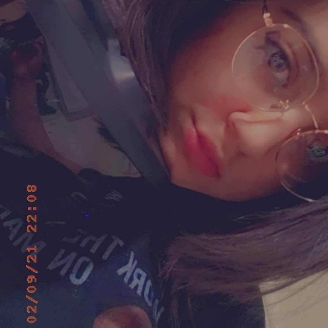 _arbbie_'s tweet photo. We live with more VRChat!!!! 💖
https://t.co/TJdL9FBUIz
#vrchat #valveindex #valve #index #vr #vrgaming #steam #originpc #studentstreamer #twitch #twitchstreamer #gaming #gamergirl #pathtopartner #twitchaffiliate #supportsmallstreamers #smallstreamer https://t.co/vrqtdMKJwN