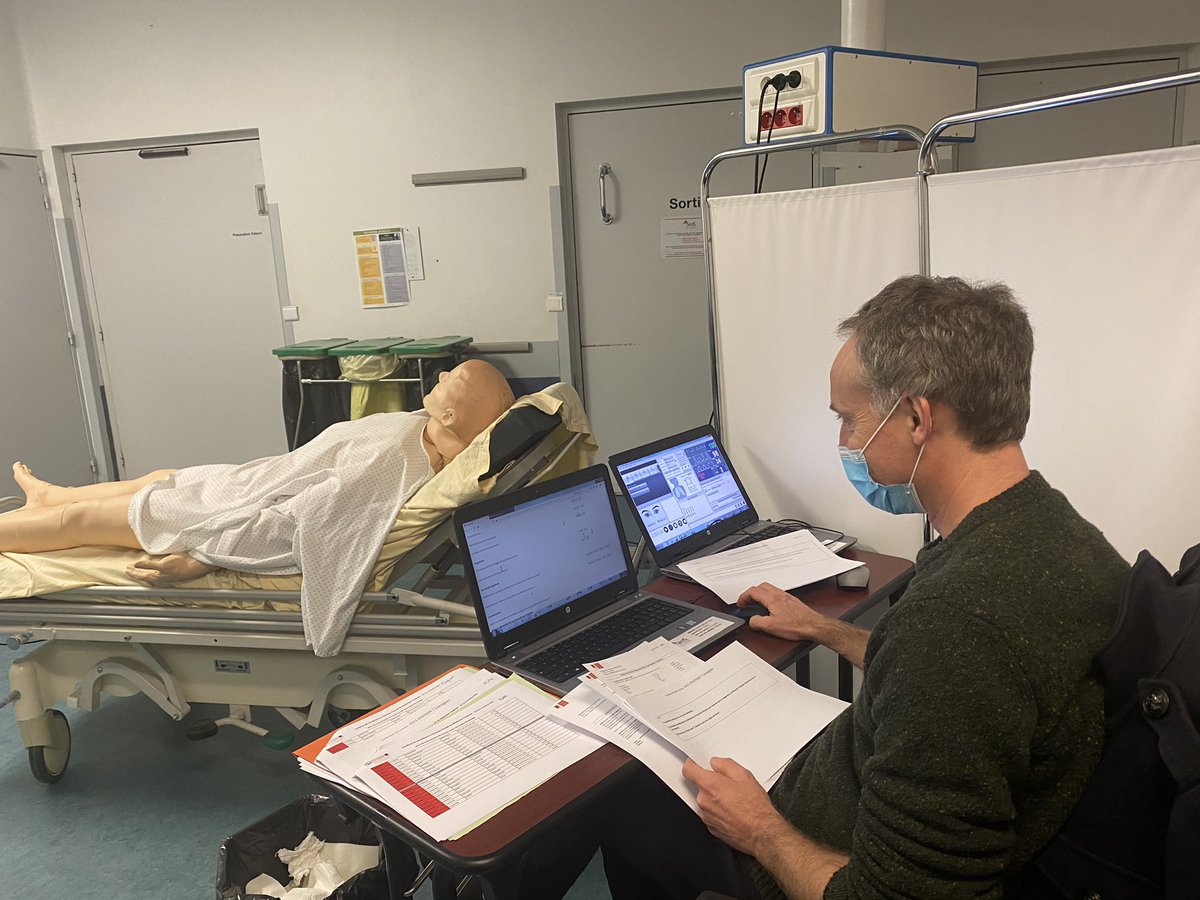 alebura's tweet image. Certificat de compétence clinique par #ECOS à l @ITSIMS_officiel : une tradition à la Faculté de Médecine de Toulouse ! Merci aux extraordinaires organisateurs @ThomasGEERAERT2 et Odile Rauzy, aux patients simulés et tous les participants! @Tuto_TECT @CHUdeToulouse