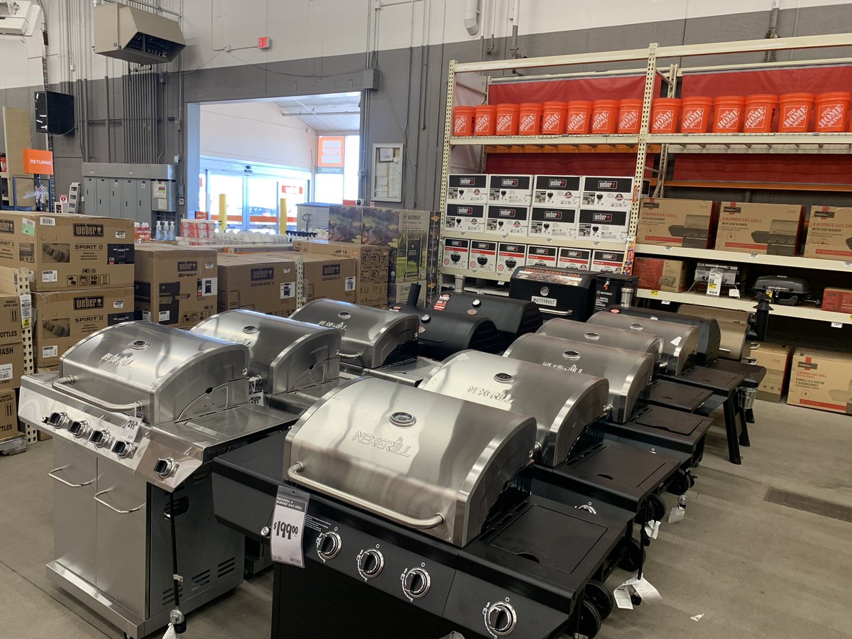 Garden DH Taylor and team built a nice grill event today!  Getting ready for a big season at 2817!  <a href="/HanzlikJoe/">Joe Hanzlik</a> <a href="/rymoflan/">Ryan Flanagan</a> <a href="/CampSweenScott/">Scott Sweeney</a>