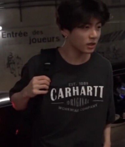 On your way to hang out at Jimin’s