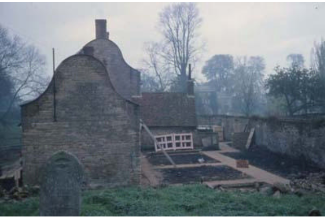 Whilst our Archive &amp; Reference Library is closed, why not take a look at the resources you can access from home? bit.ly/2L4EMCU Search our Image Archive online, including this photograph of the #GreatLinford Almshouses
 📷 IMA/CA/0524;1976 #archivesathome #LoveMK