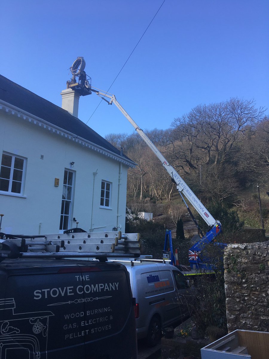 Sky Platform Hire tweet media