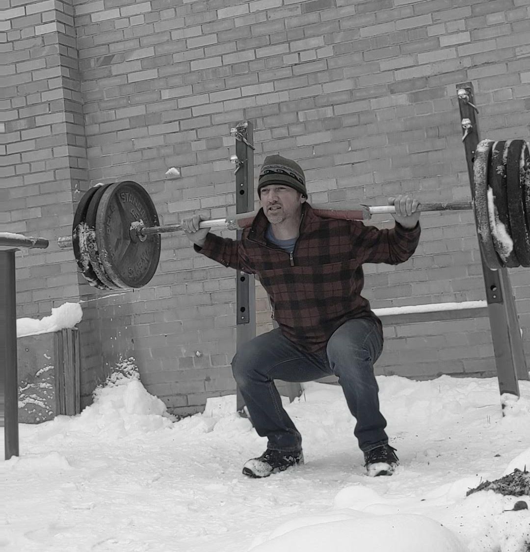 mrmoneymustache's tweet image. A squat rack is really a physical therapist, psychiatrist, chiropractor,  prescription drug plan, wellness / life coach, fountain of youth, butt enhancement surgeon and retirement wealth booster all in one. A pretty good deal for a few hundred bucks all-in.