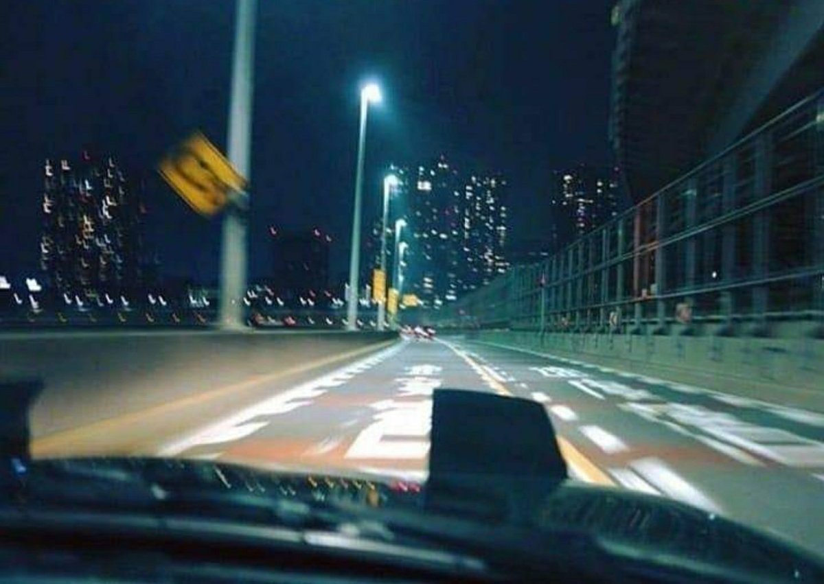 Japan90s's tweet photo. Night Riders 🔰 https://t.co/3wXec07aRo