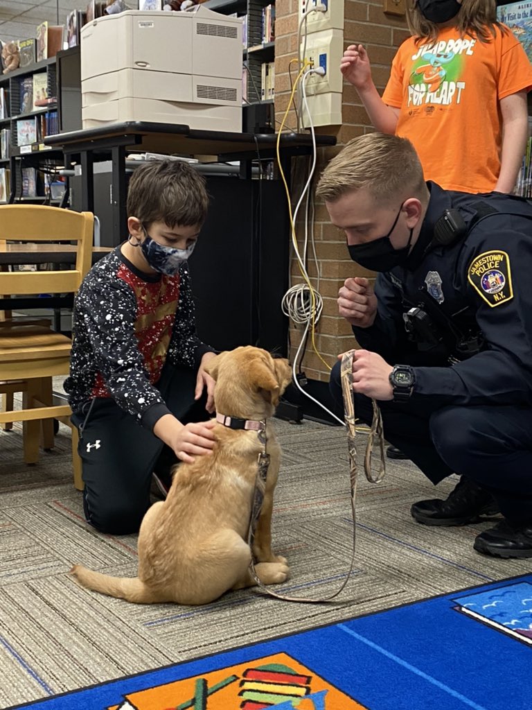 Hockenb_BushES's tweet photo. Thank you @JamestownNYPD for the visit with Hope today! https://t.co/BixlwkJ8sO