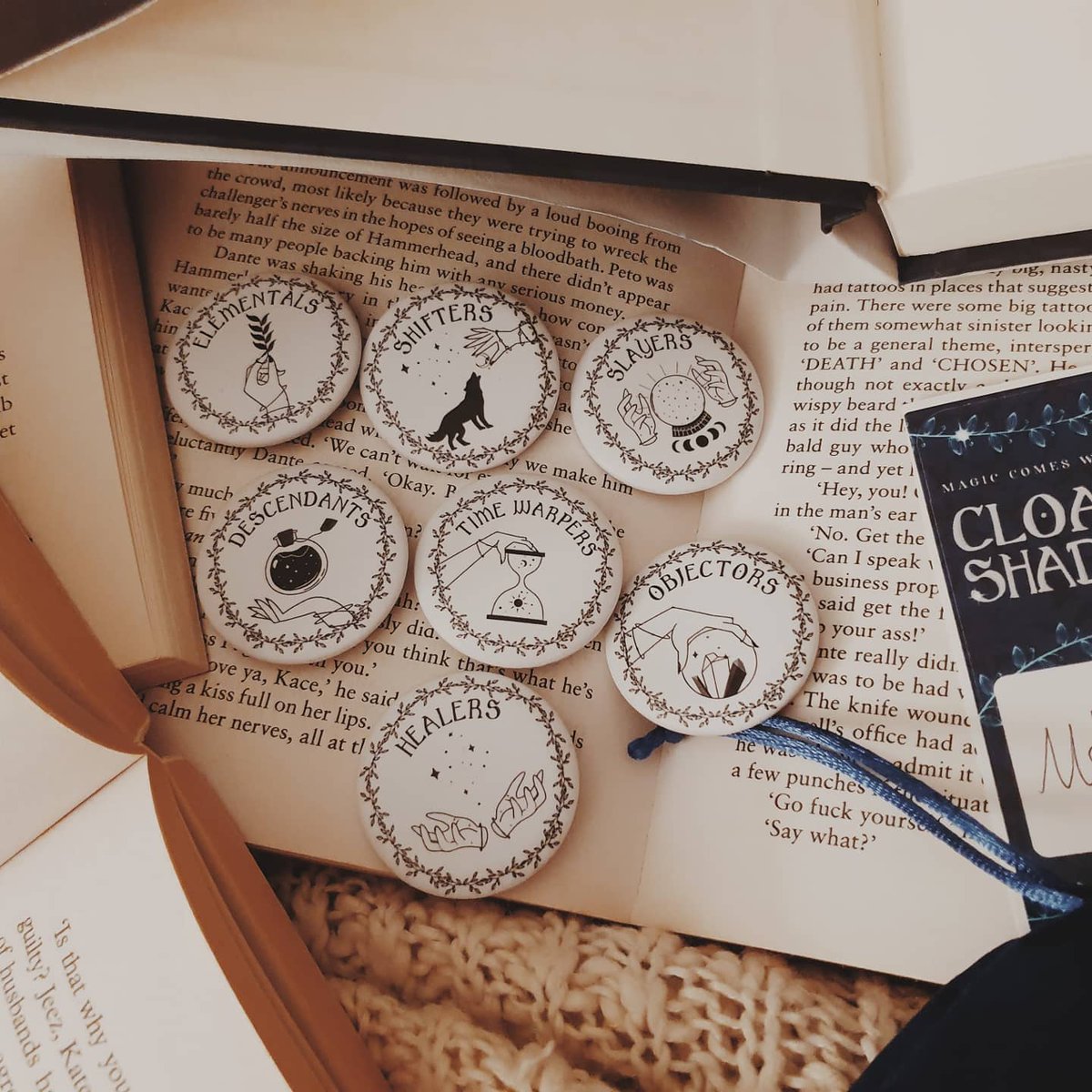 dgreavess's tweet photo. Today is the day I got to see my design work in an upcoming debut Fantasy novel, Cloaked Shadows by @MelHawkesAuthor😍

I designed the map of Nevera and magic sigils which are on the hardback cover 📚

Out Feb 28th, Pre-Order now from Amazon &amp; other book places. #GraphicDesign https://t.co/ije6lseWa9