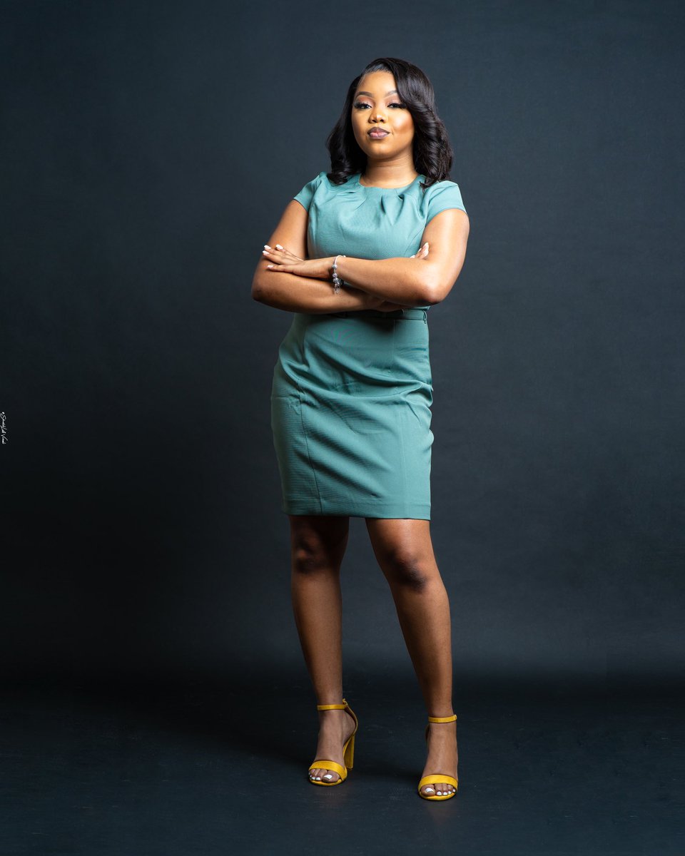 queenyennifer_'s tweet photo. future principal and superintendent, mark my words. 👩🏽‍🏫📚 https://t.co/K8L6XXwtUk