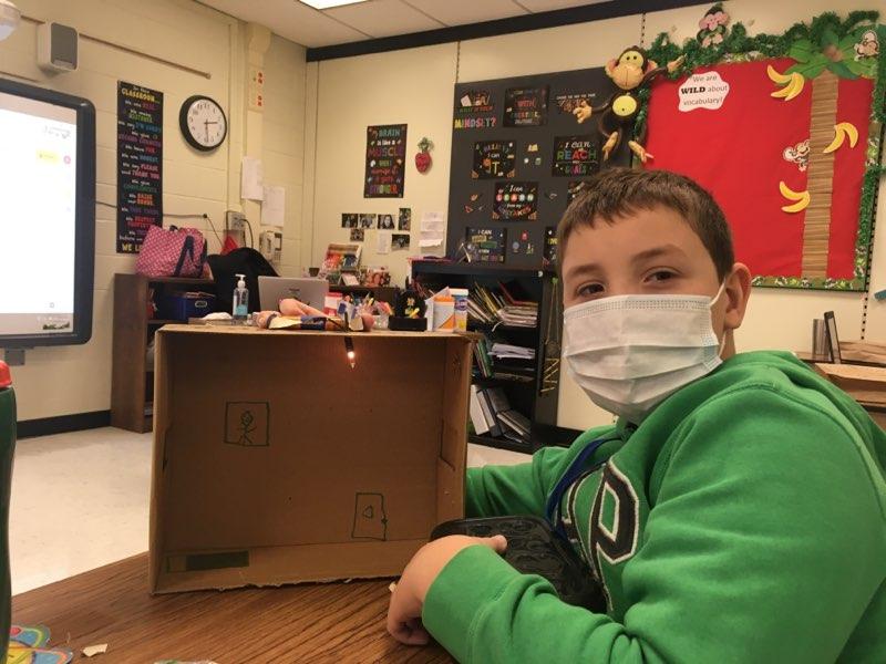 AmyBlaylock7's tweet photo. Had fun teaming up with Bird HS RoboHawks 346 for a project on circuits. Robohawks team members and former Gordon Patriots, Gray, and Grayson reviewed circuits and did a cool mini house project with 4th graders! Thanks, RoboHawks 346! 
@ccpsGORDONElem
 
@FRC346
 
@GordonPrincipal https://t.co/Gc1jgj5OW5