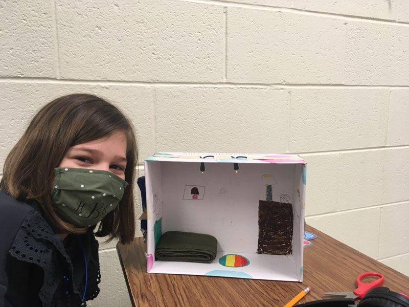 AmyBlaylock7's tweet photo. Had fun teaming up with Bird HS RoboHawks 346 for a project on circuits. Robohawks team members and former Gordon Patriots, Gray, and Grayson reviewed circuits and did a cool mini house project with 4th graders! Thanks, RoboHawks 346! 
@ccpsGORDONElem
 
@FRC346
 
@GordonPrincipal https://t.co/Gc1jgj5OW5