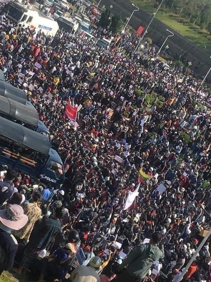 saintzapal's tweet photo. #rejectmilitarycoupmyanmar https://t.co/SoZmJ0Zf38