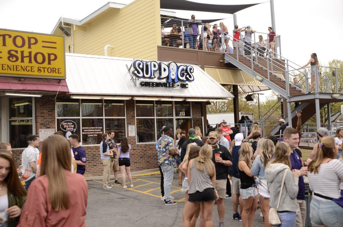 BarstoolNCdavid's tweet photo. Going into                           Leaving
Sup Dogs                            Sup Dogs https://t.co/cduZhOaXu1