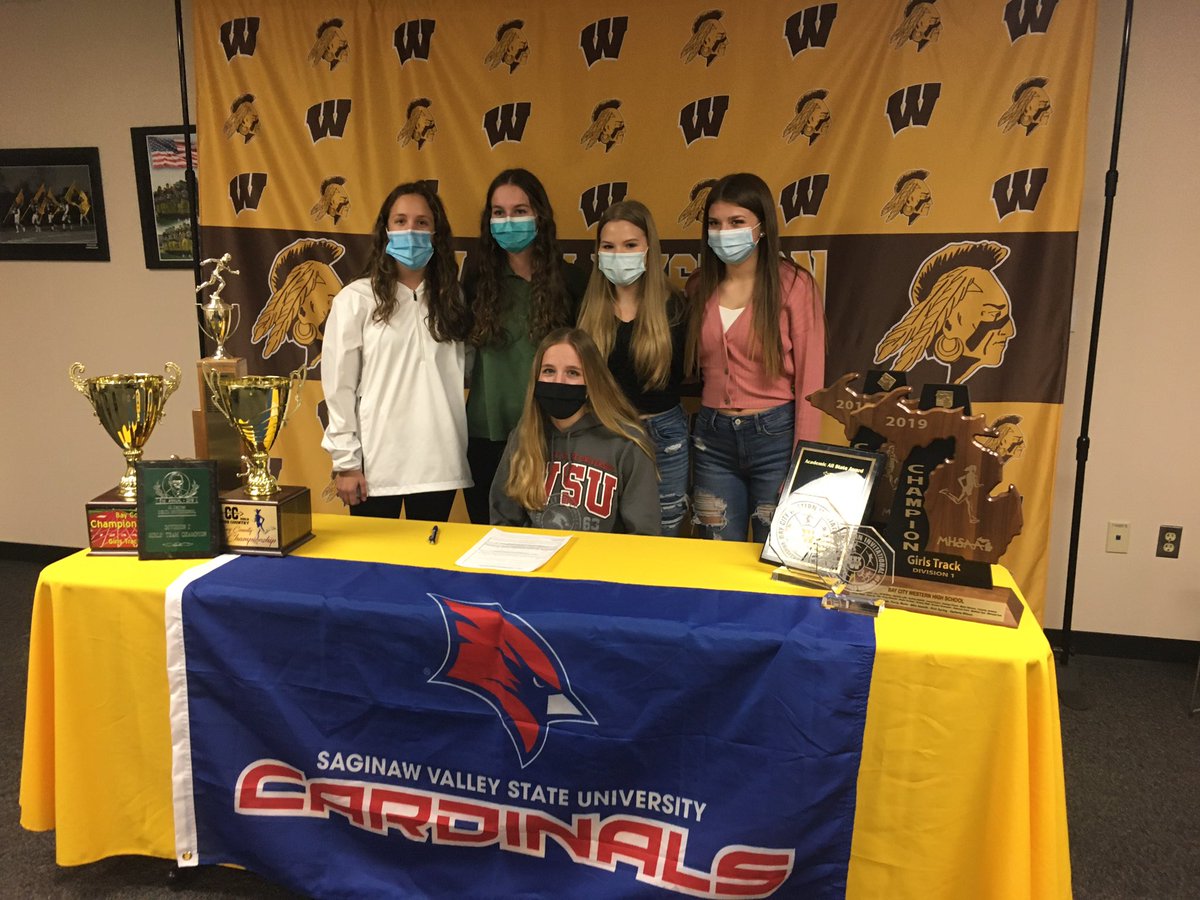 Officially signed.   A little normalcy for <a href="/_karissap_/">Karissa Picard</a> as she signs her NLI today for <a href="/SVtfxc/">SVSU Track & XC</a>  4x8 state Champ, 2x5th place 4x400, 4xSVL Team Championships, 2 x MHSAA Regional Championships. Surrounding by her teammates. Just how she likes it.