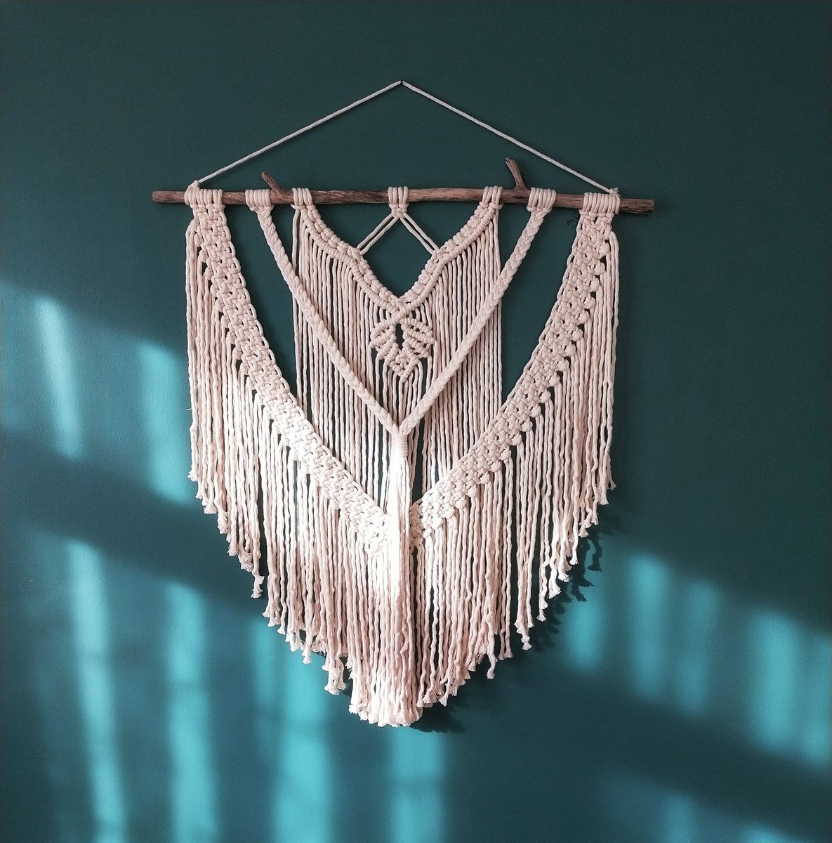 Fatmakocakrmn's tweet photo. #macrameheadboard
#macramewallhanging
#macramemural
#macramebackdrop
#modernmacrame
#macrameornaments
#queenheadboard
#kingheadboard
#weddingbackdrop
#macrameweddingarch
#overthebedmacrame
#macramefeathers
#largewallhanging
https://t.co/lZgI6u4LJd https://t.co/Dd3HtqQetM