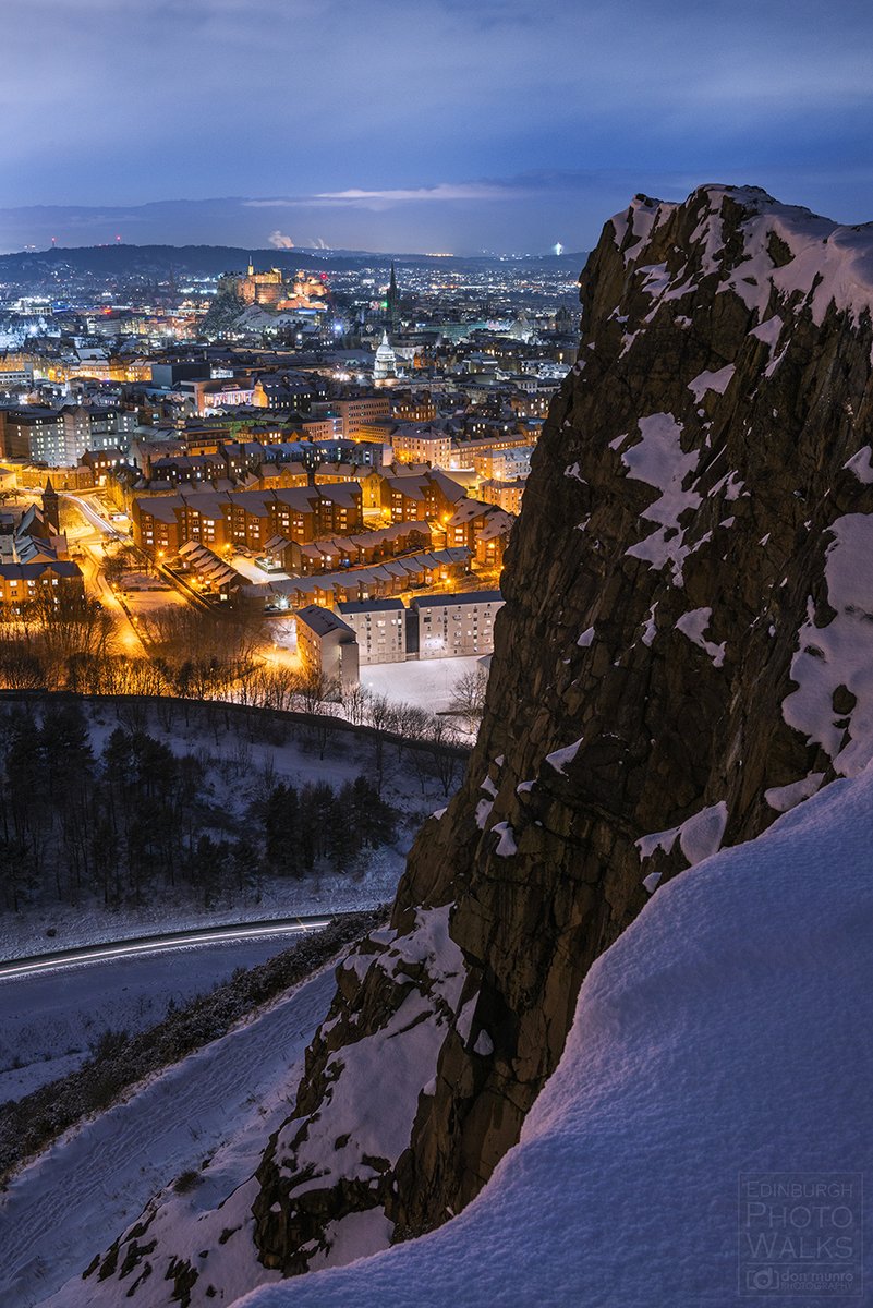 It was freezing cold up Salisbury Crags tonight but I'm glad I went.
#Edinburgh #Scotland #UK #UKpotd #Cityscape