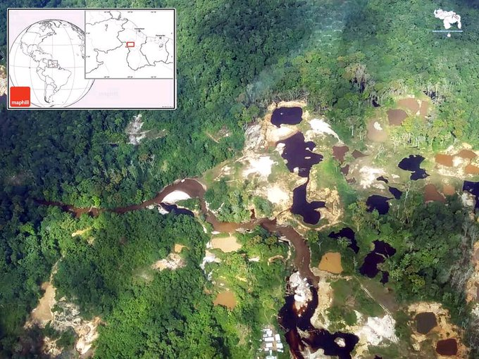 AntroCanal's tweet photo. Karisparu, norte del Rupununi, Territorio Esequibo, Venezuela. Minería indiscriminada que destruye nuestro suelos. Debemos reaccionar no solo por la reclamación territorial sino por el ecocidio al Este de la Nación #ImagenesDeNuestroEsequibo #10Feb https://t.co/zRkpYU3EQc