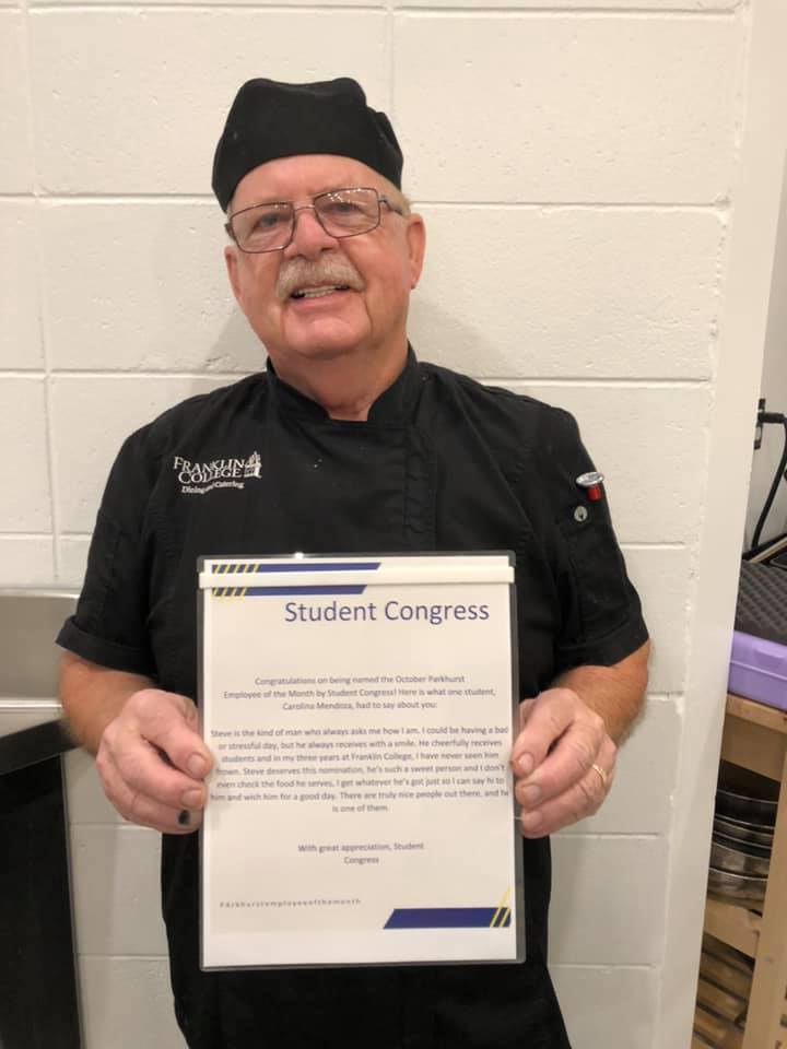 ChapelChats_FC's tweet image. We have spent the day reflecting on the what an impact Chef Steve had on our campus. We are thankful for the joy he shared with us, day in and day out. Please keep adding notes tonight in the atrium. Alumni are welcome to send notes to me to add to the collection for his family.