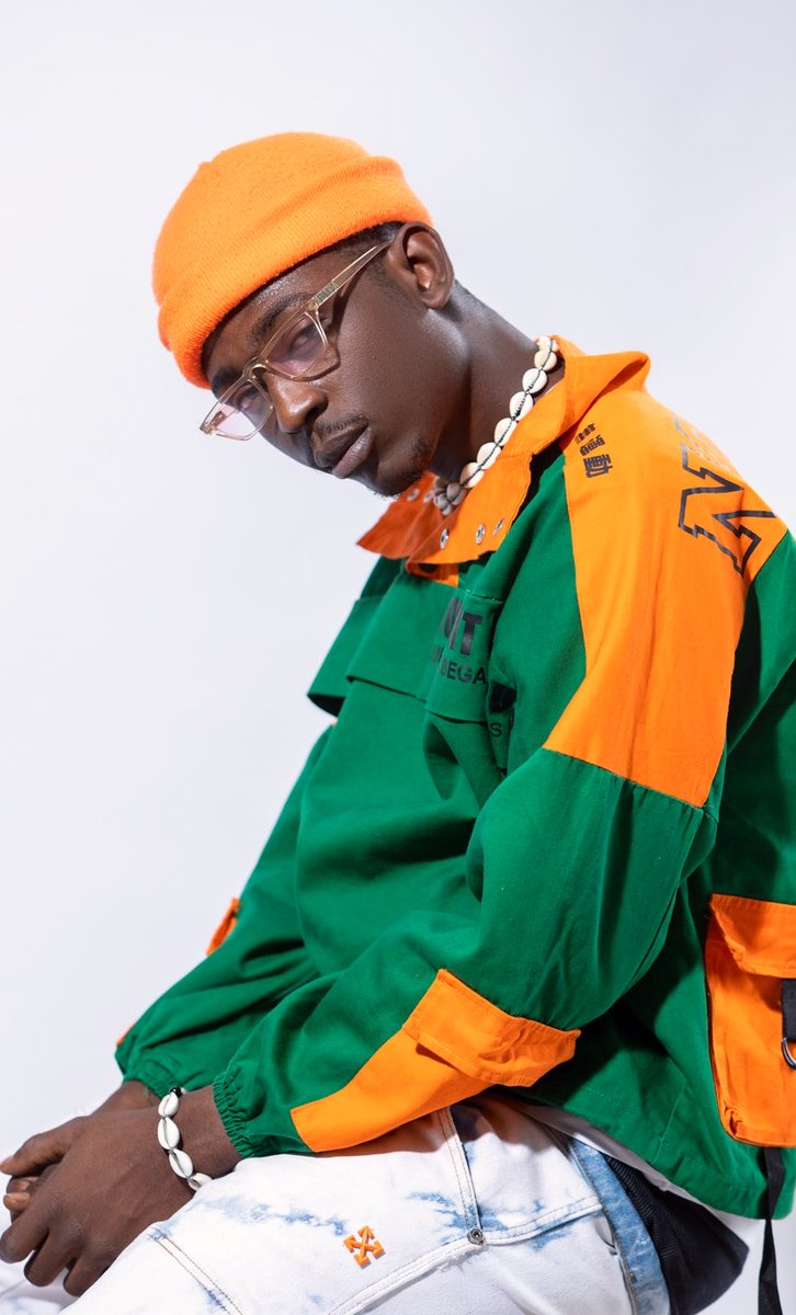 cvshaofficial's tweet photo. Way far from these Muhf*ckaz
#2pacback https://t.co/IugJ2qRggz