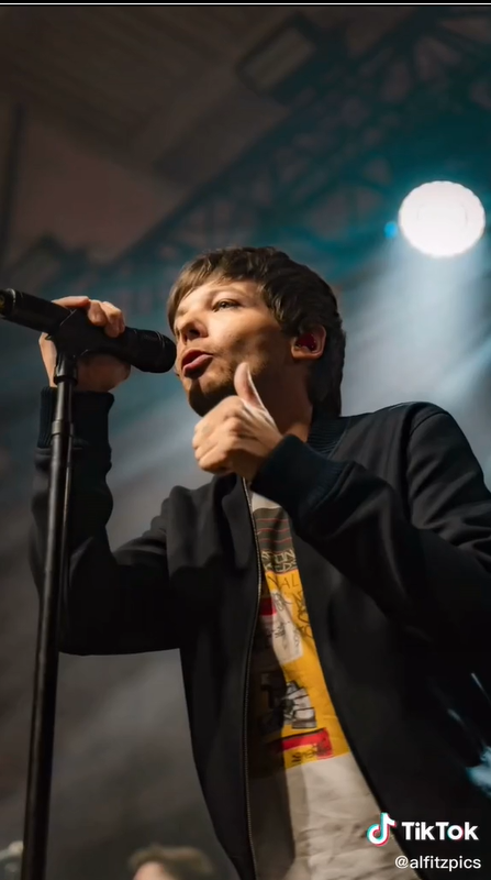 Some of the new photos of Louis at Z100 Jingle Ball pre-show 2019 @/alfitzpics via tiktok  https://urlebird.com/ua/video/more-photos-for-you-all-going-to-give-away-free-prints-to-some-6927427811971960069/
