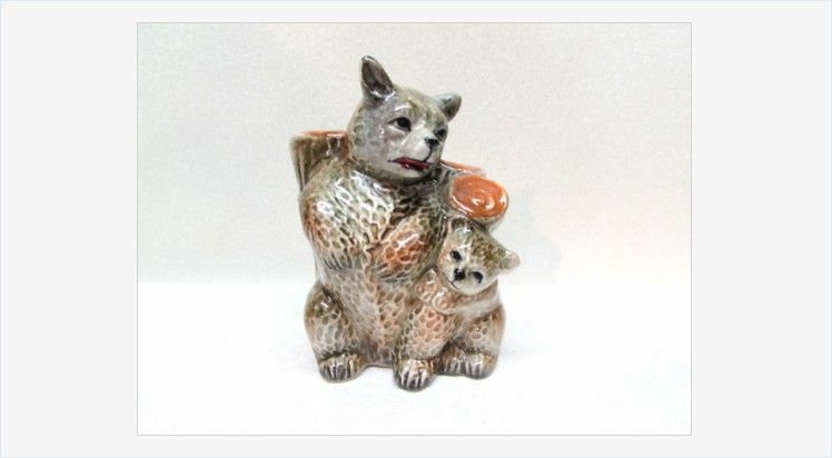 EtagereAntiques's tweet photo. Momma Bear with Baby Cub Planter Vintage Ceramic Decor #vintage #planter #ceramic #Mommabear #Bears #Cub #officedecor #cabindecor #deskstorage #pencilholder https://t.co/NMJ2PWBDT9 https://t.co/Yqiw2irTfd