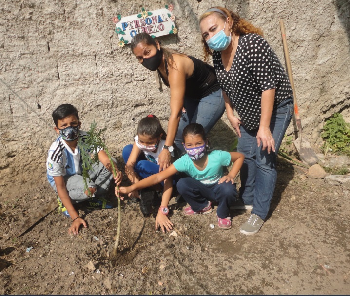 <a href="/EBAbejal/">EB EL ABEJAL</a> Inicia el Plan Ruta Bosque Bicentenario. Municipio <a href="/GuasimosCra/">Guásimos CRA</a> <a href="/ptmsguasimos/">PTMSGUASIMOS</a> <a href="/Miyoer/">Felipe Vega</a>  Estado <a href="/01Ptmstachira/">PTMSTACHIRA</a> @ZonaEducTachira <a href="/charlychaves/">Charly Rojas Chaves</a> <a href="/Crazet2011/">Crazet2011</a> <a href="/Danielcustodio3/">Daniel Custodio</a>