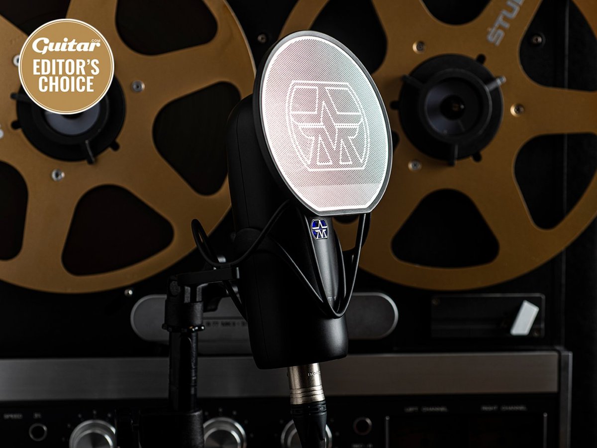 Aston_Mics's tweet photo. “Aston Microphones has caused a seismic shift in the studio microphone world” https://t.co/ZL9ANhZrDF  

Check out Elements killer new review from https://t.co/oglLMTaGMq where it even picked up the 'Editors Choice' Award! 😃

https://t.co/oFO16wwoM3

#AstonMics #AstonElement https://t.co/D74BkMmDH8