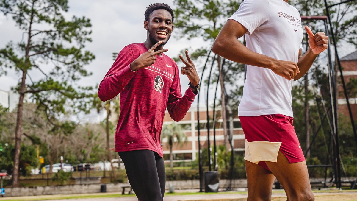 FSU_Track's tweet photo. All smiles because it's 𝙈𝙀𝙀𝙏 𝙒𝙀𝙀𝙆! 😁

#OneTribe | #GoNoles https://t.co/kTUd39Ng9h