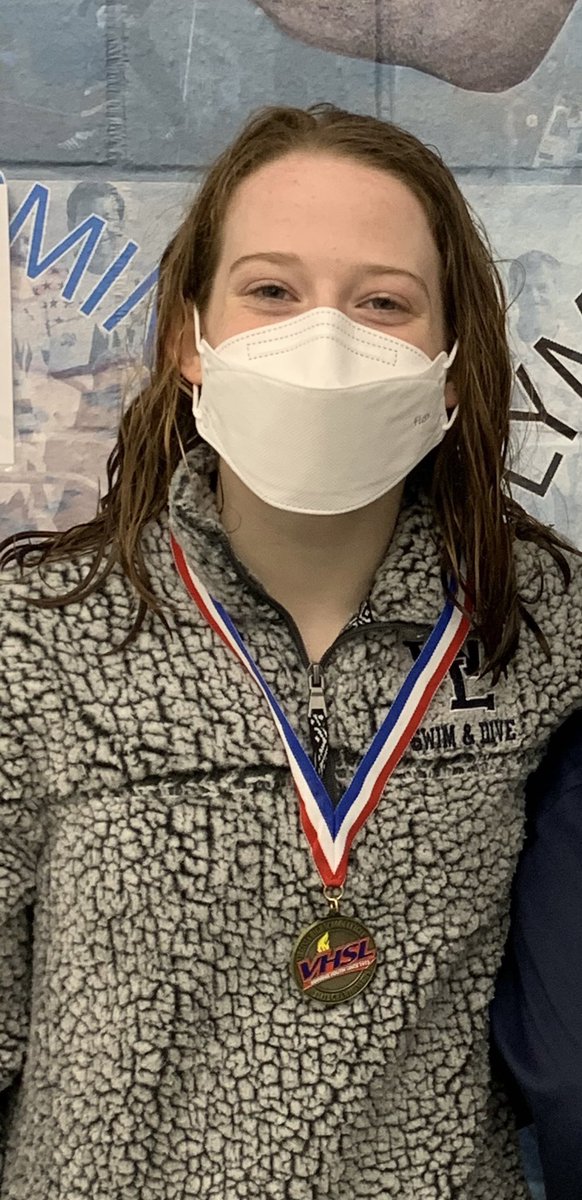 WLHSAthletics's tweet photo. W-L’s Ellie Joyce is the 2021 VHSL 6A State Dive Champion!  Congratulations to Ellie! You make us shine. #GeneralsSalute @WLswim @APSVirginia @GeneralsPride @APSHPEAthletics @SunGazetteSpts @WashPostHS @APSVaSchoolBd @SuptDuran https://t.co/C8gwcWPKhm