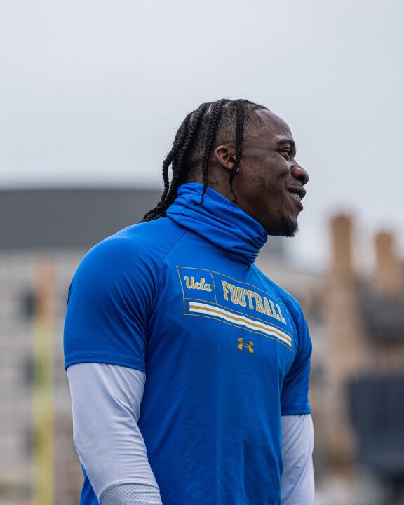 UCLAStrength's tweet image. Smile if you’re ready for training tomorrow 😁