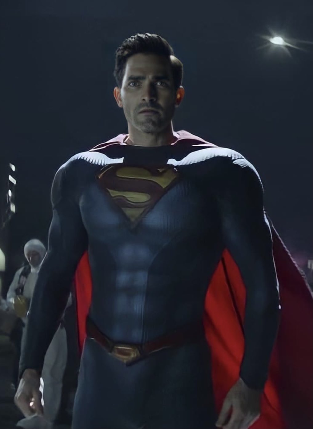 Green Hood 一瞬ヘンリー カヴィルかと思ってしまうぐらい同じ体型に寄せてきたタイラー ホークリン スーパーマン なおさら スーパーマンandロイスが早く見たくなってきた T Co Wgh4xopxjs Twitter