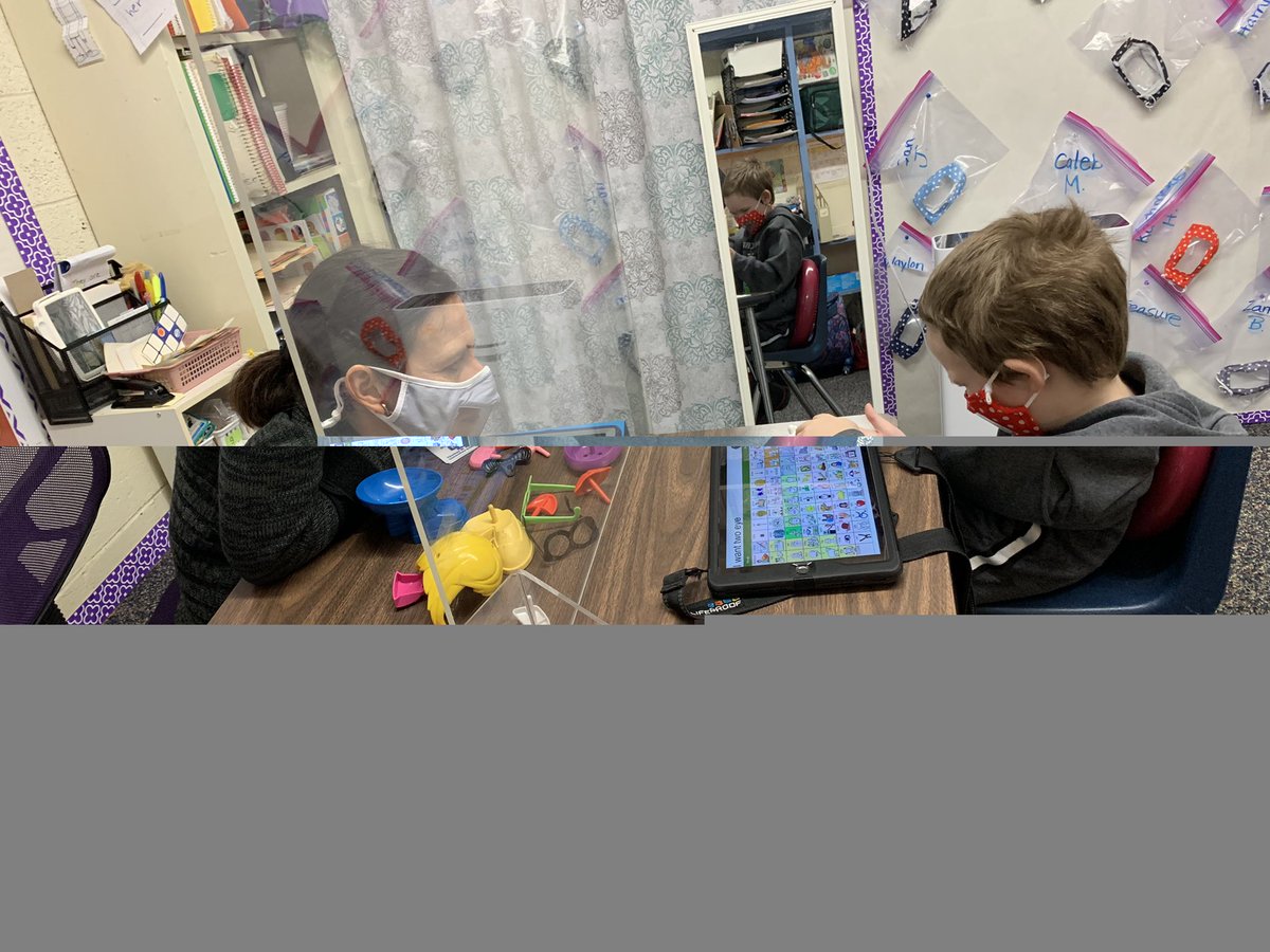 Molly Ray tweet media