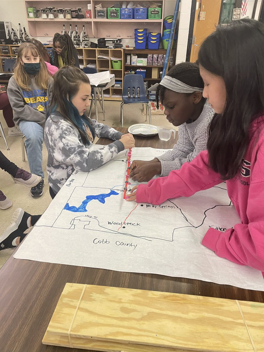 Fifth graders put to use what they leaned about Earth Science to build a pipeline that can carry liquids while withstanding an earthquake. <a href="/Bostonkidscount/">Boston Elementary</a>